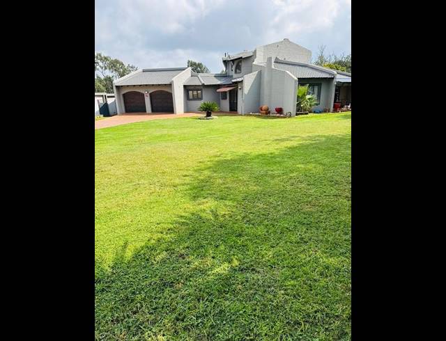 4 BEDROOM HOUSE FOR SALE IN ROBIN PARK